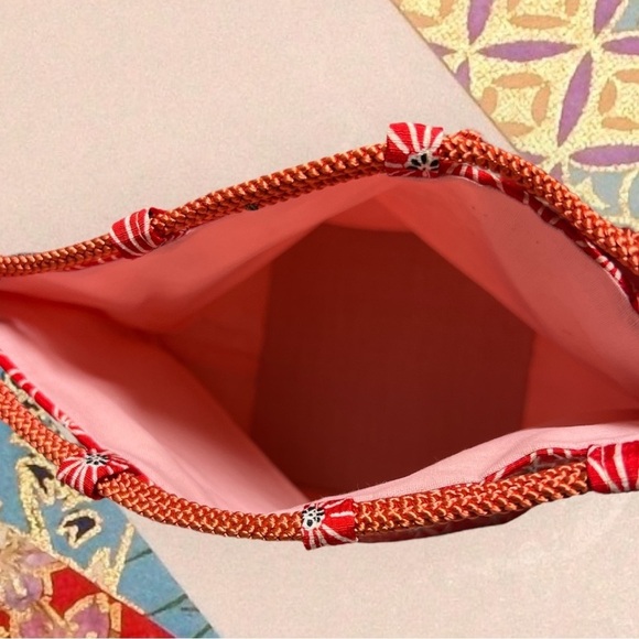 Vintage Japanese Drawstring Bag Kimono Purse, Cloth Pouch Kinchaku Bag Purse - Picture 7 of 7